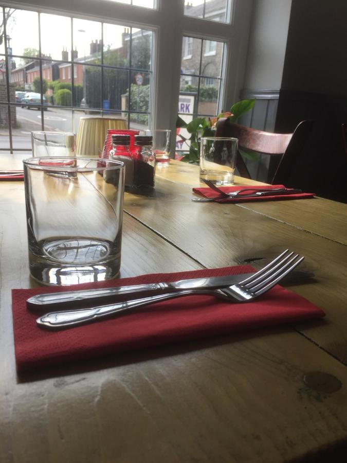 Al Forno Restaurant & Inn 노리치 외부 사진